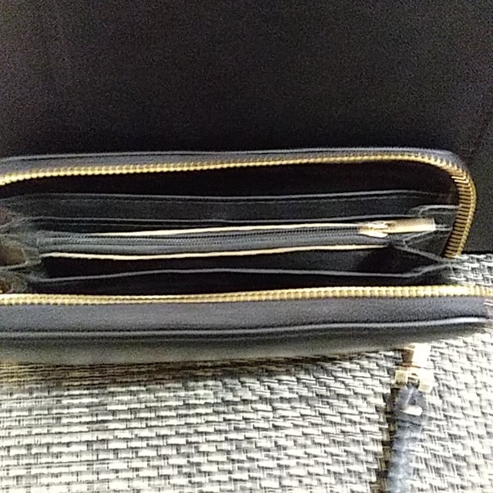 Handbag set - Picture 2 of 4